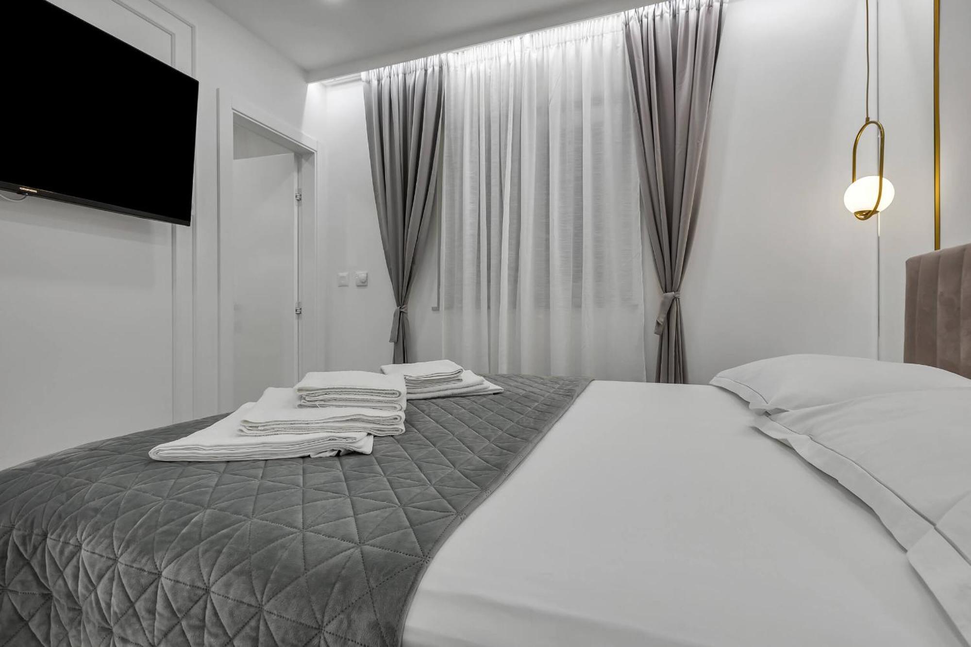 Apartments Luka Makarska Bagian luar foto